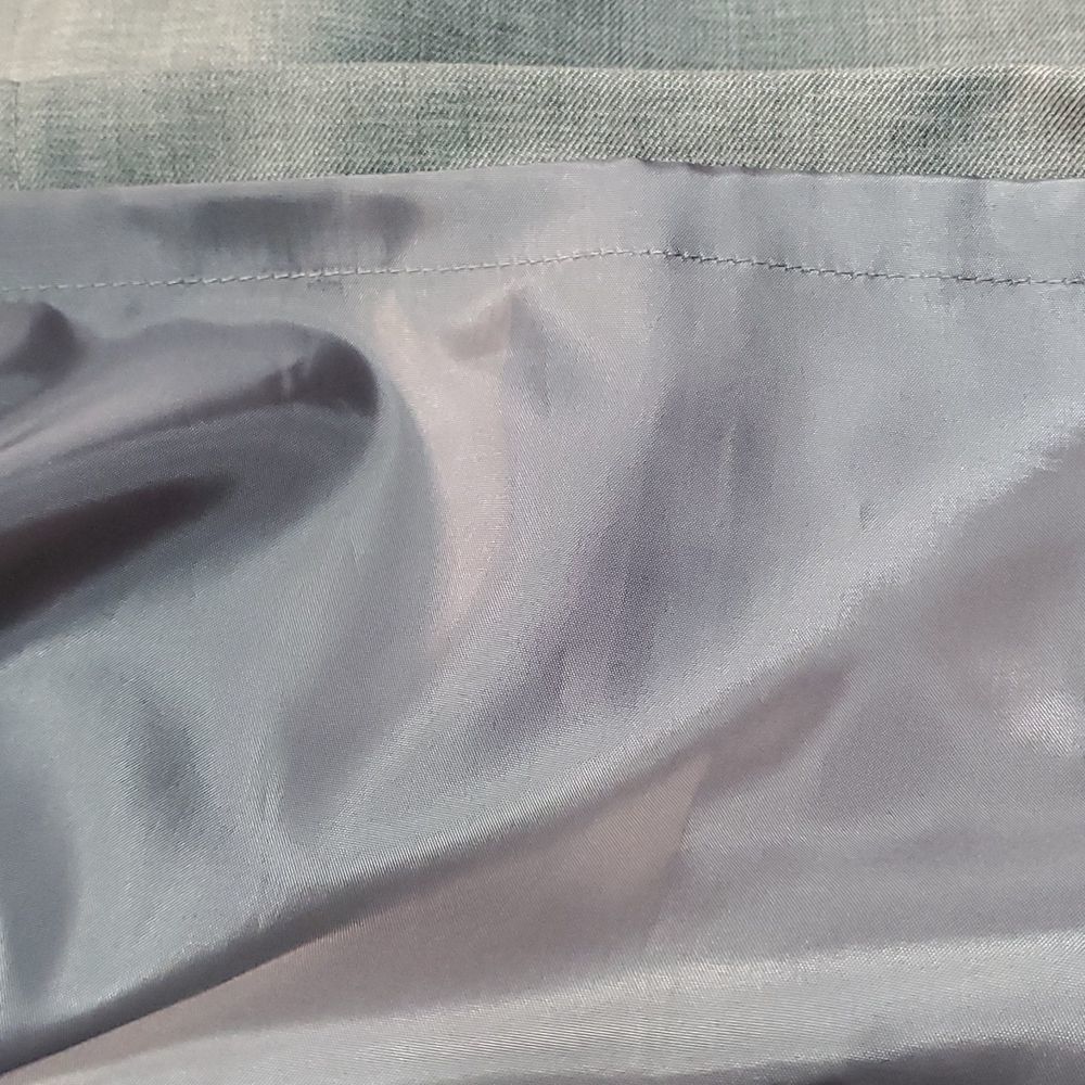Vintage Kasper, career Y2K light gray pencil skirt Completely lined Sz 6 petite. - Picture 9 of 9